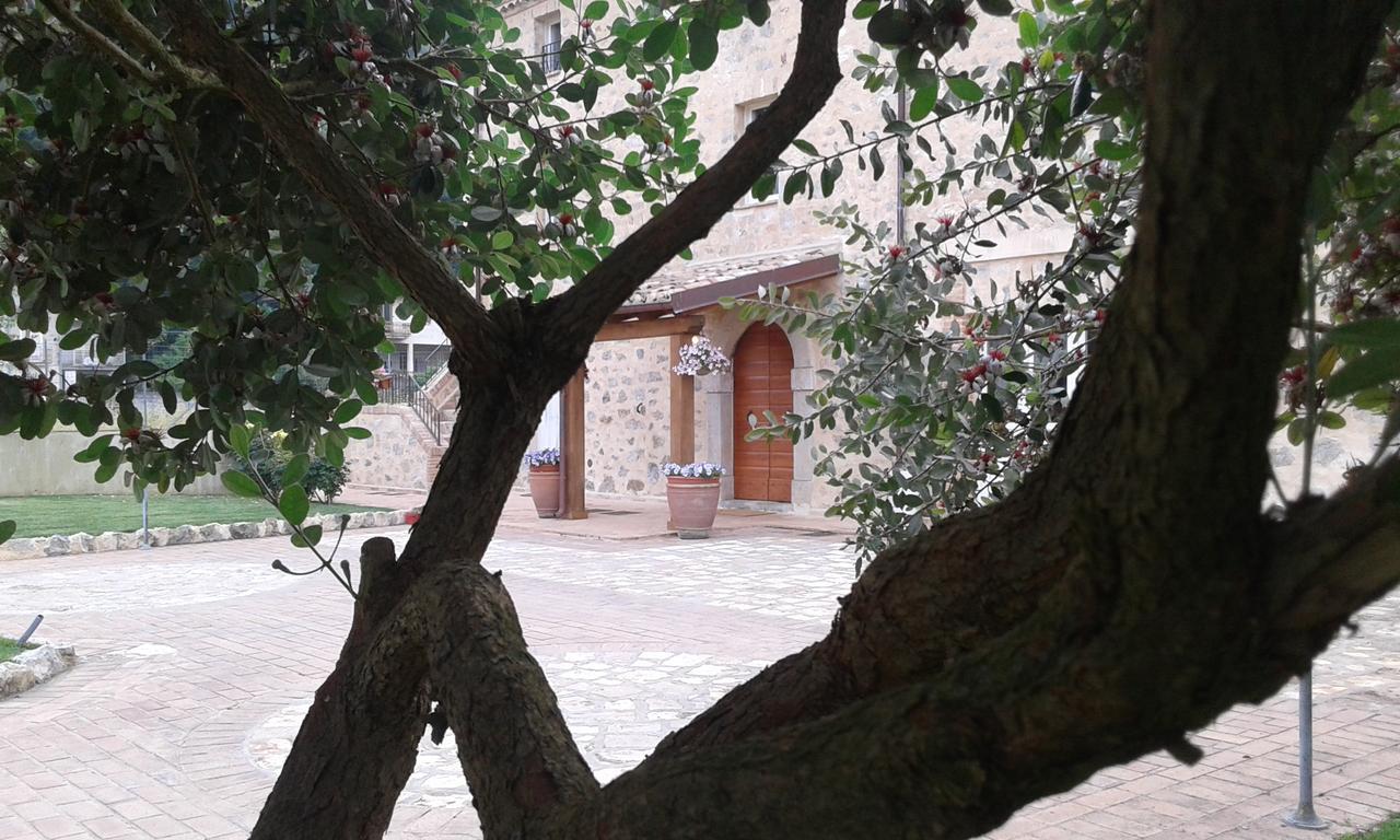Aia Antica Bed & Breakfast Монте Сан Биаджо Екстериор снимка