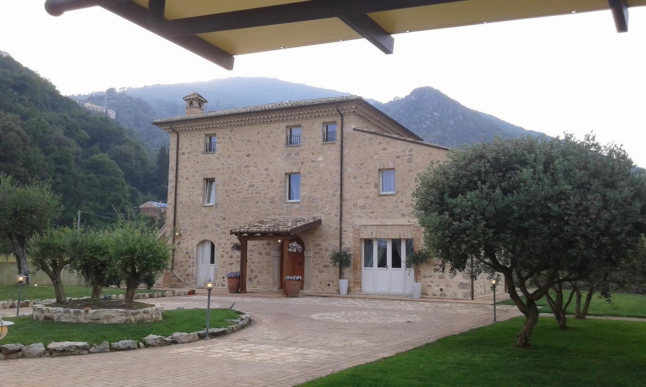 Aia Antica Bed & Breakfast Монте Сан Биаджо Екстериор снимка