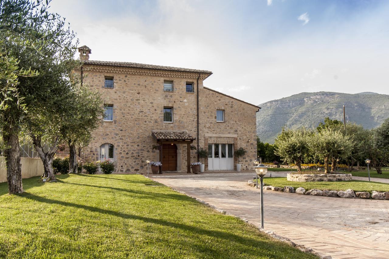 Aia Antica Bed & Breakfast Монте Сан Биаджо Екстериор снимка