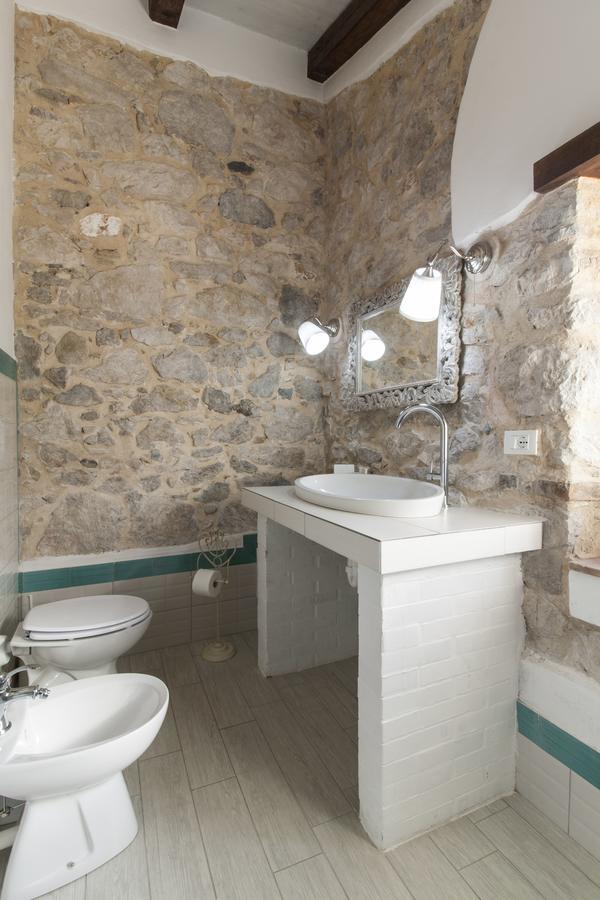 Aia Antica Bed & Breakfast Монте Сан Биаджо Екстериор снимка